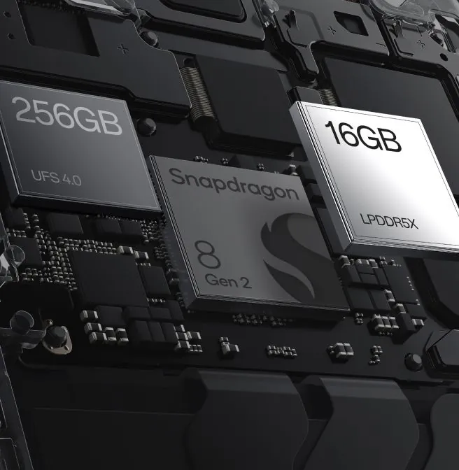 OnePlus 11 with Snapdragon 8 Gen 2, 16GB LPDDR5X RAM, 512GB UFS